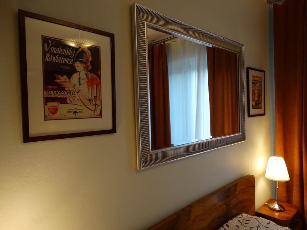 Mieszkanko Kolo Zamku ワルシャワ 部屋 写真